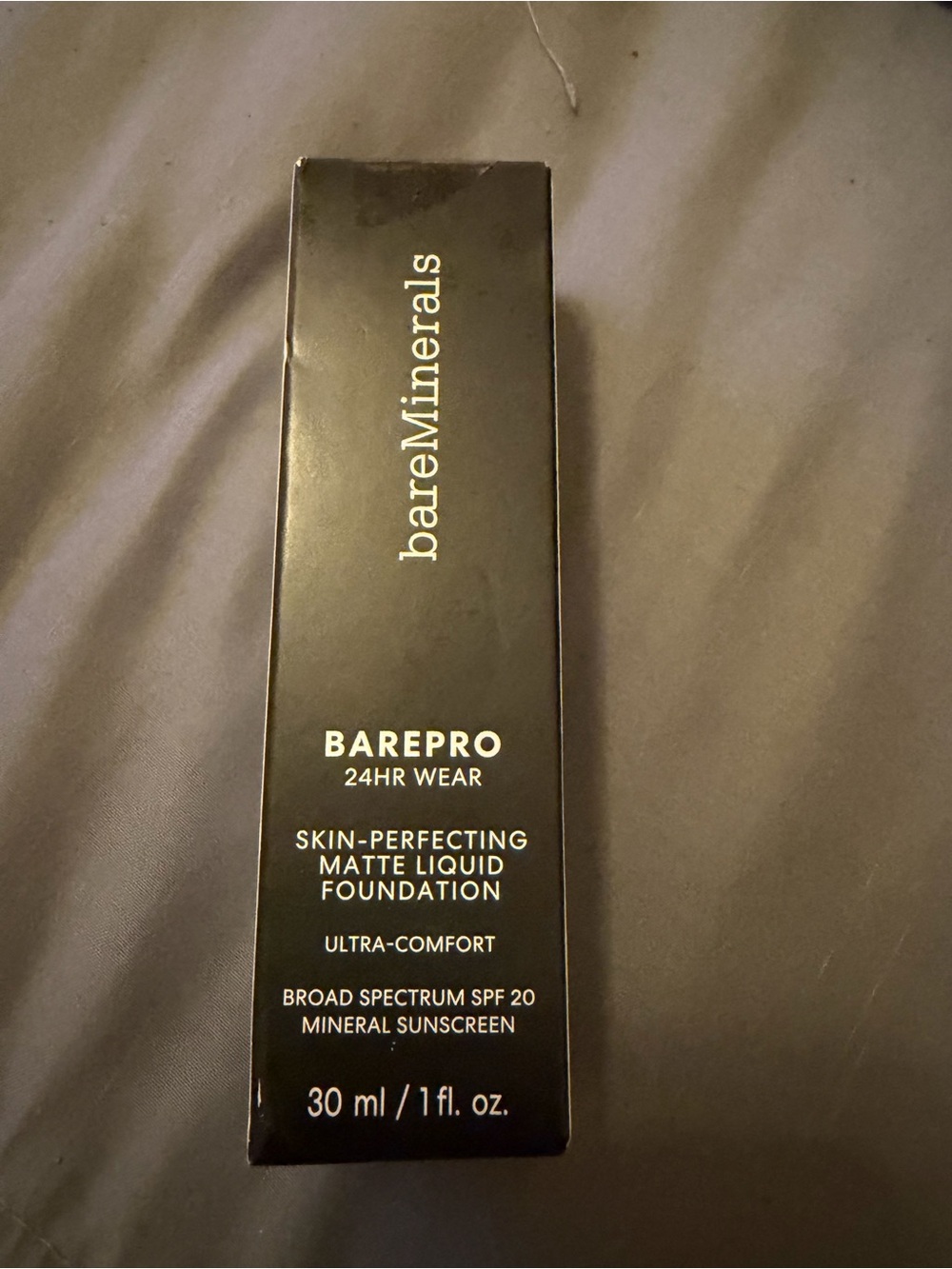 Bare Minerals BarePro Liquid Foundation - Picture 1 of 5